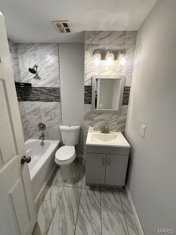 4318 Rhine Drive, Florissant, MO 63033