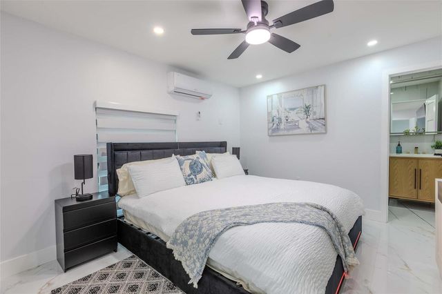 2633 NW Taft Street, Hollywood, FL 33020