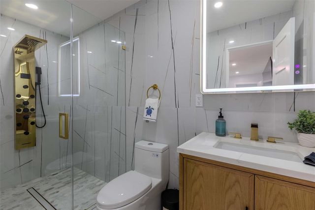 2633 NW Taft Street, Hollywood, FL 33020