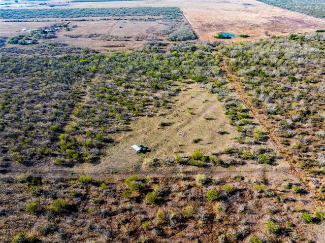 000 Pleasant Hill RD, Lockhart, TX 78644