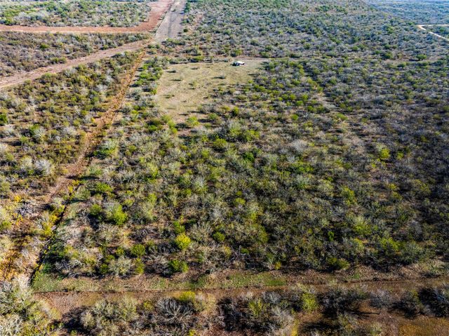 000 Pleasant Hill RD, Lockhart, TX 78644