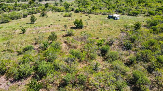 000 Pleasant Hill RD, Lockhart, TX 78644