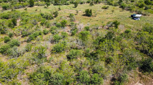 000 Pleasant Hill RD, Lockhart, TX 78644