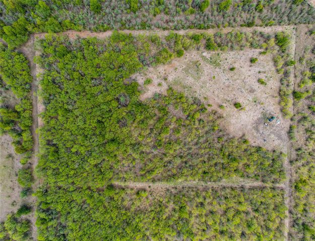 000 Pleasant Hill RD, Lockhart, TX 78644