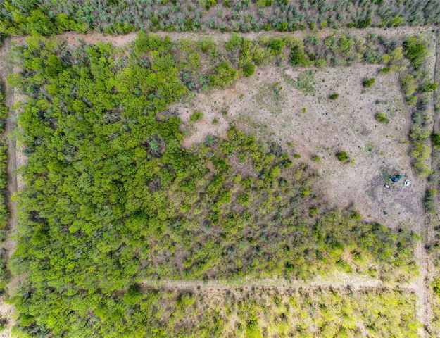 000 Pleasant Hill RD, Lockhart, TX 78644