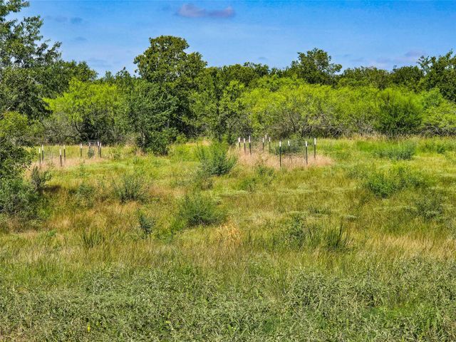 000 Pleasant Hill RD, Lockhart, TX 78644