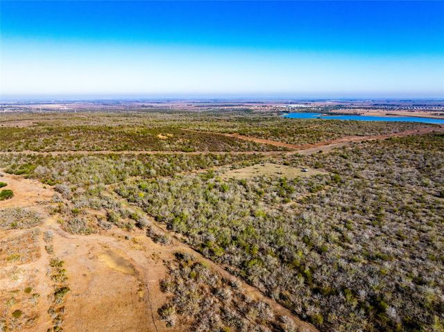 000 Pleasant Hill RD, Lockhart, TX 78644