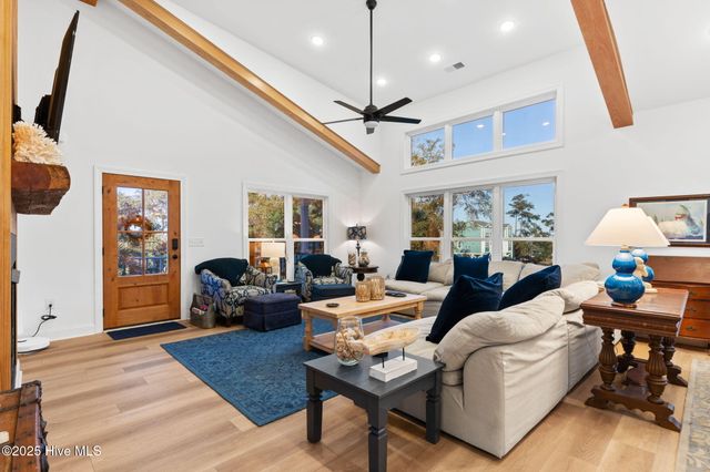 7605 E Yacht Drive NE, Oak Island, NC 28465