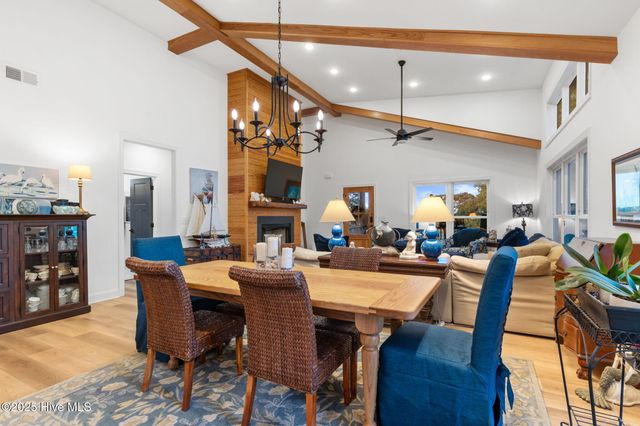 7605 E Yacht Drive NE, Oak Island, NC 28465