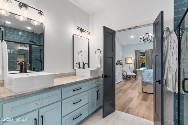 7605 E Yacht Drive NE, Oak Island, NC 28465