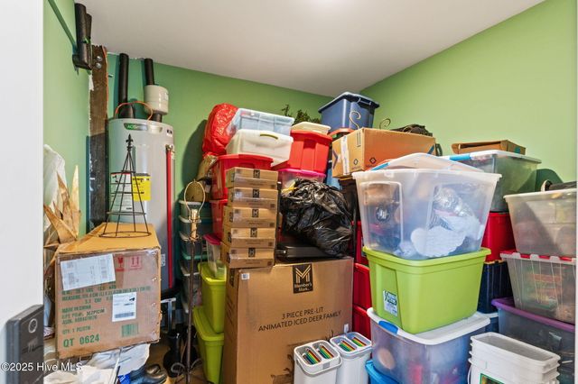 7605 E Yacht Drive NE, Oak Island, NC 28465