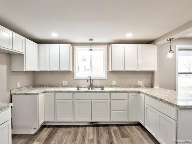 35930 Washington Street, Richmond, MI 48062