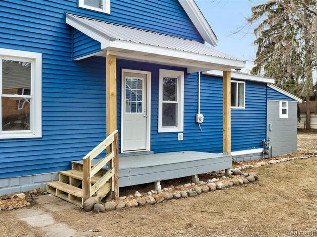 35930 Washington Street, Richmond, MI 48062