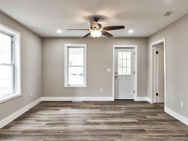 35930 Washington Street, Richmond, MI 48062