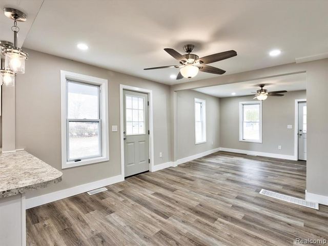 35930 Washington Street, Richmond, MI 48062