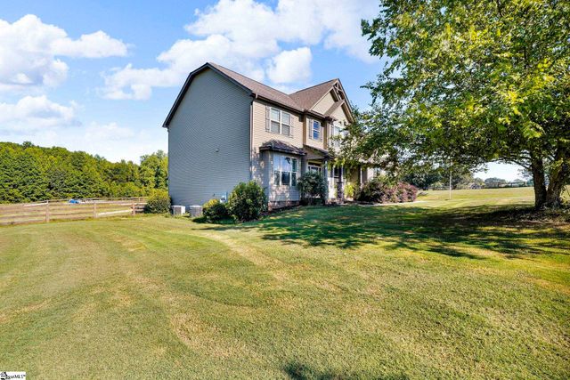 26 Fancy Lane, Travelers Rest, SC 29690