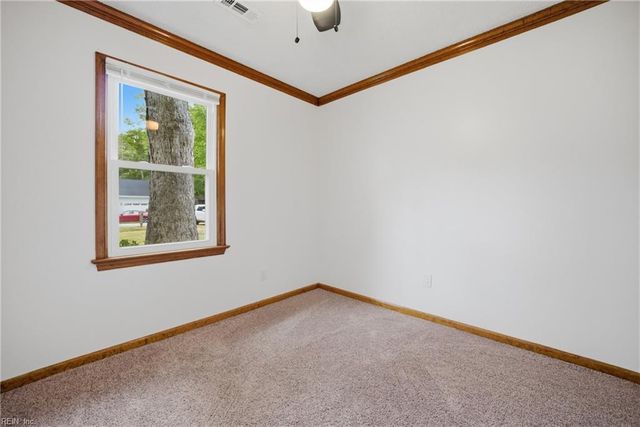 560 Denver AVE, Chesapeake, VA 23322