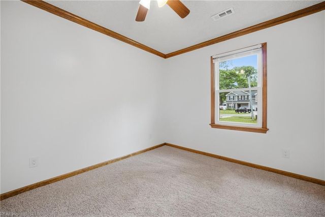 560 Denver AVE, Chesapeake, VA 23322