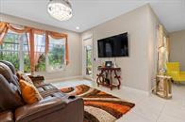 1212 NW Leonardo Circle, Port St. Lucie, Port St Lucie, FL 34986