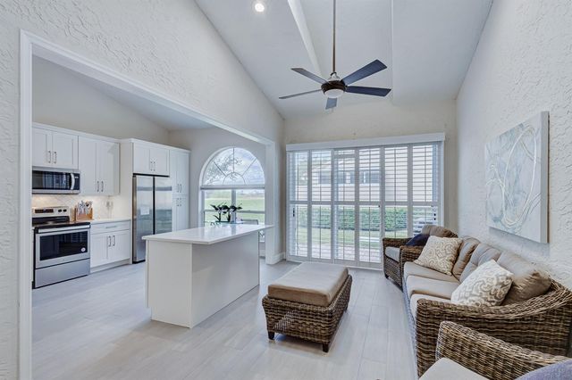 802 Sabal Palm Lane, Palm Beach Gardens, FL 33418