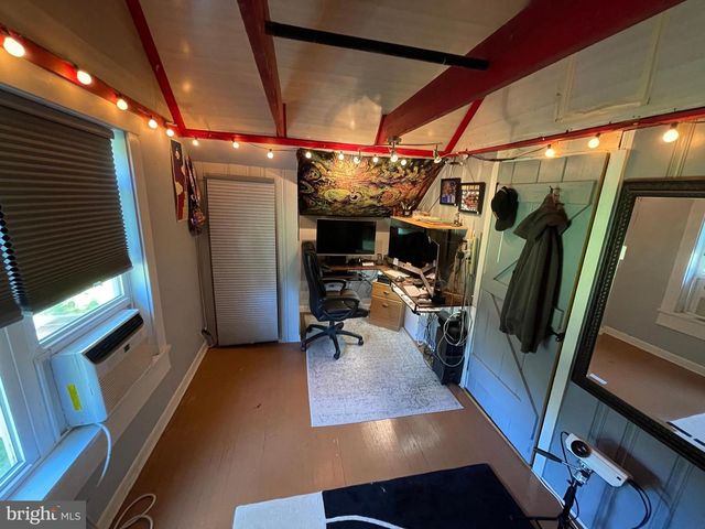 206 BURRS MILL RD, Southampton, NJ 08088