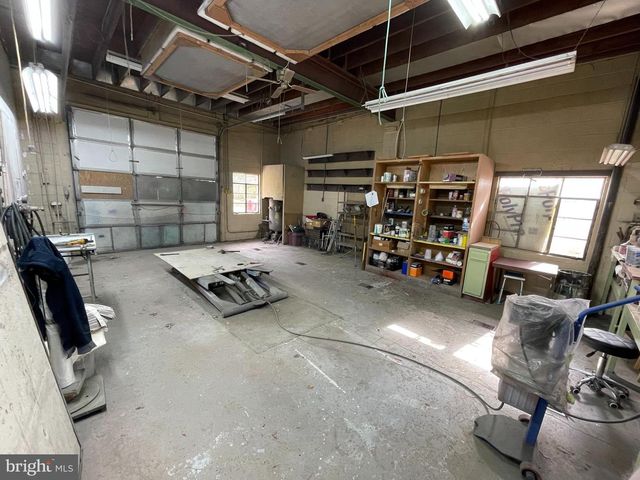 206 BURRS MILL RD, Southampton, NJ 08088