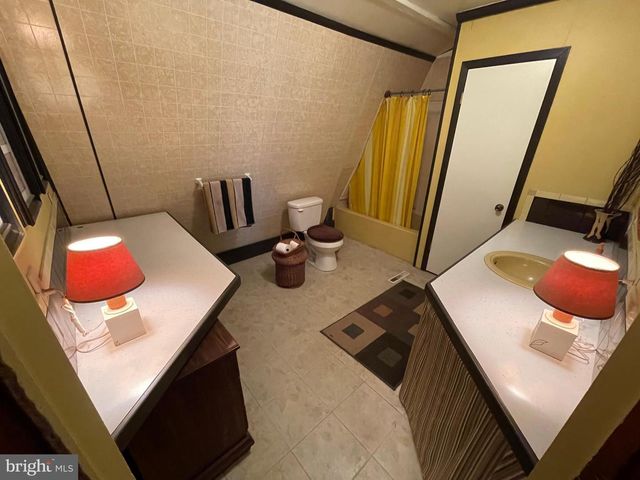 206 BURRS MILL RD, Southampton, NJ 08088