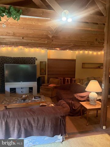 206 BURRS MILL RD, Southampton, NJ 08088