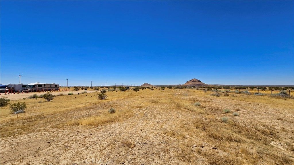 Image 9 of property listing at 0 109th Street near Evergreen Ave, California City, CA 93505