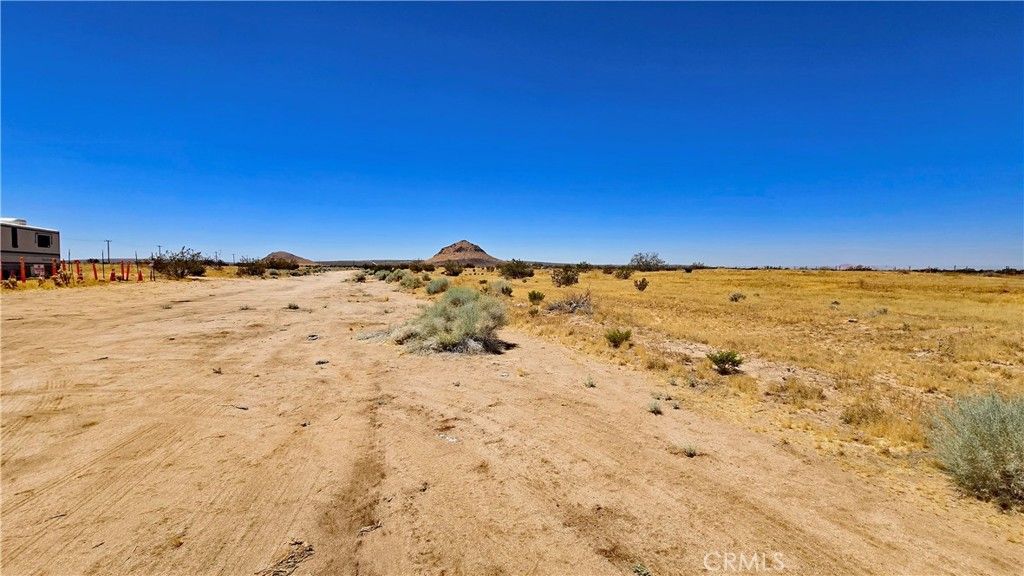 Image 6 of property listing at 0 109th Street near Evergreen Ave, California City, CA 93505