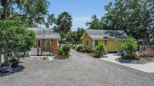 1817 6 TH STREET, Sarasota, FL 34236