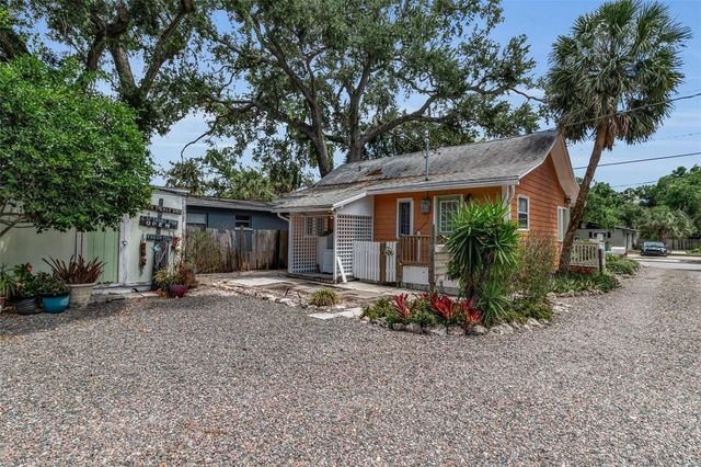 1817 6 TH STREET, Sarasota, FL 34236