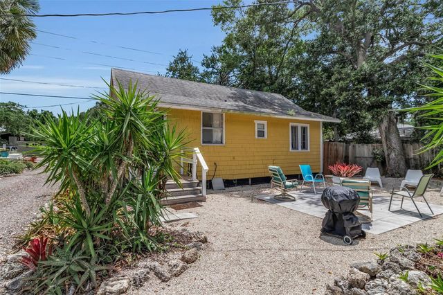 1817 6 TH STREET, Sarasota, FL 34236