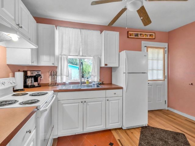 1817 6 TH STREET, Sarasota, FL 34236
