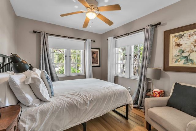 1817 6 TH STREET, Sarasota, FL 34236