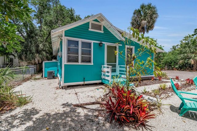 1817 6 TH STREET, Sarasota, FL 34236