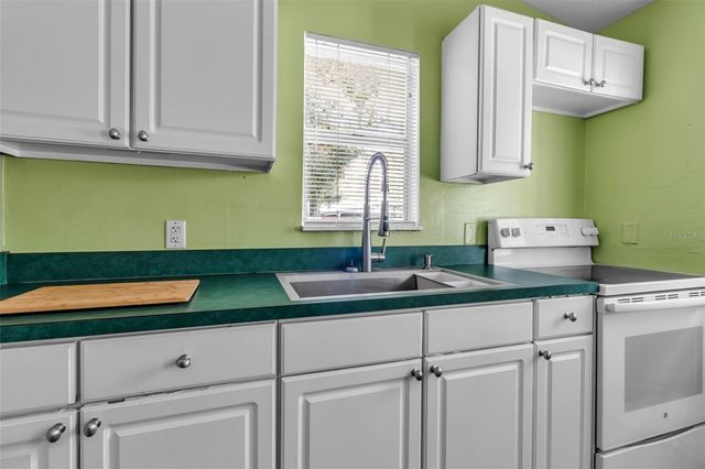1817 6 TH STREET, Sarasota, FL 34236