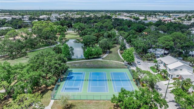 1817 6 TH STREET, Sarasota, FL 34236