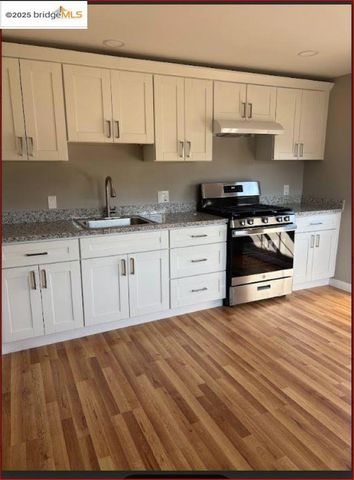 415 E Oak, Willows, CA 95988