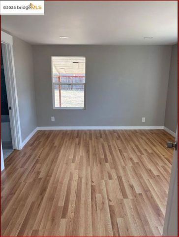 415 E Oak, Willows, CA 95988