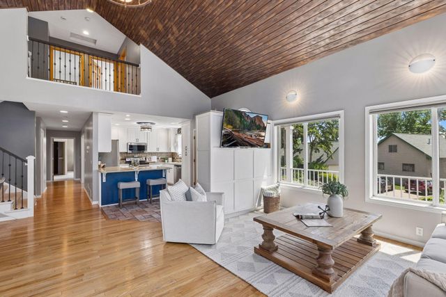 13530 Norelius Lane, Lindstrom, MN 55045