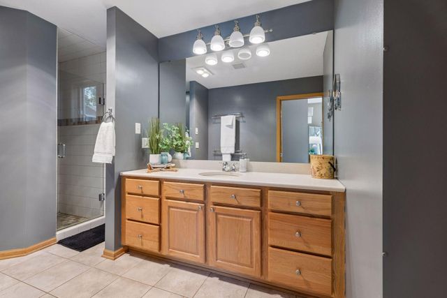 13530 Norelius Lane, Lindstrom, MN 55045
