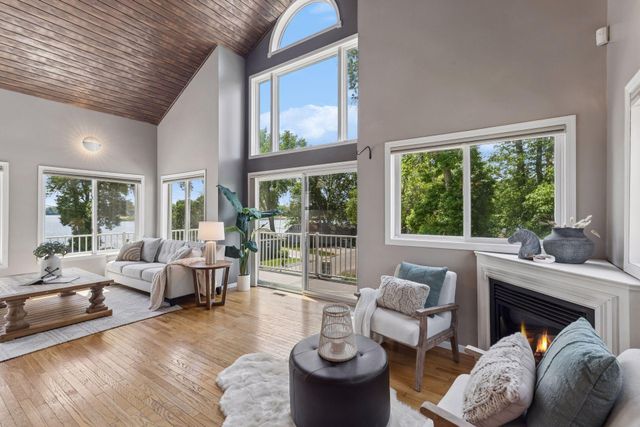 13530 Norelius Lane, Lindstrom, MN 55045
