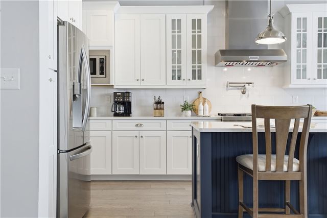 711 Withers Park Dr, Cranberry Twp, PA 16066