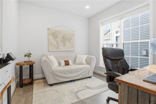 711 Withers Park Dr, Cranberry Twp, PA 16066