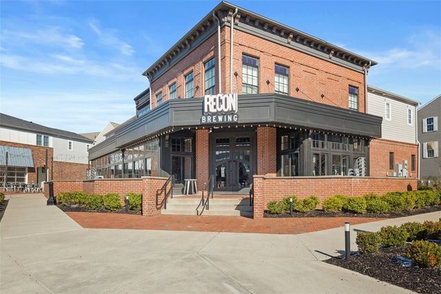 711 Withers Park Dr, Cranberry Twp, PA 16066