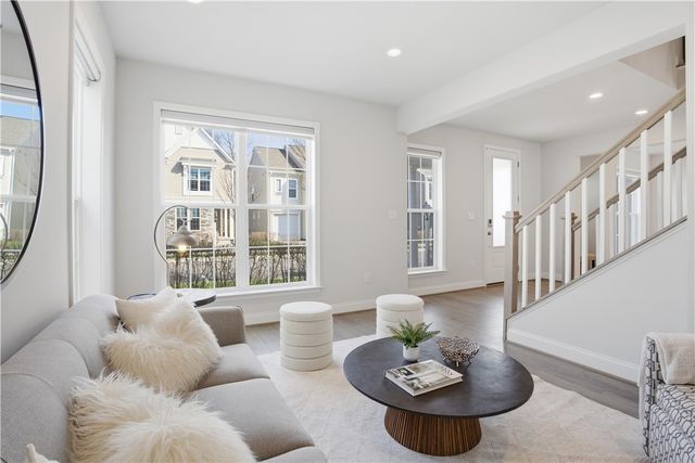 711 Withers Park Dr, Cranberry Twp, PA 16066