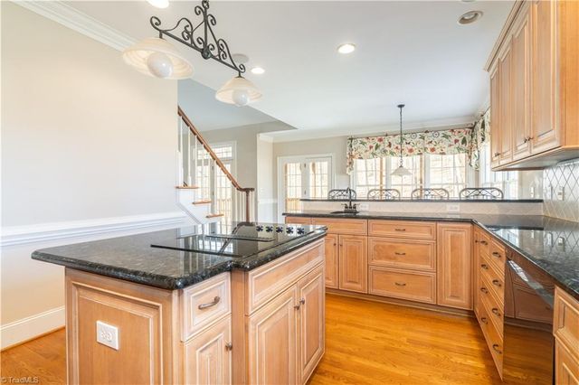 160 Nanzetta Way, Lewisville, NC 27023