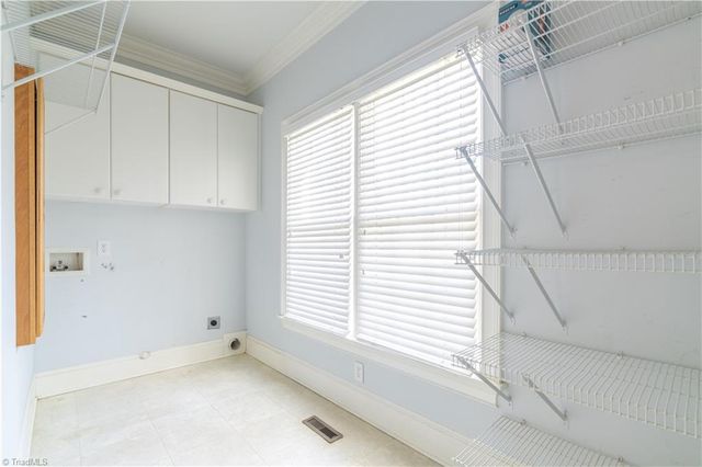 160 Nanzetta Way, Lewisville, NC 27023