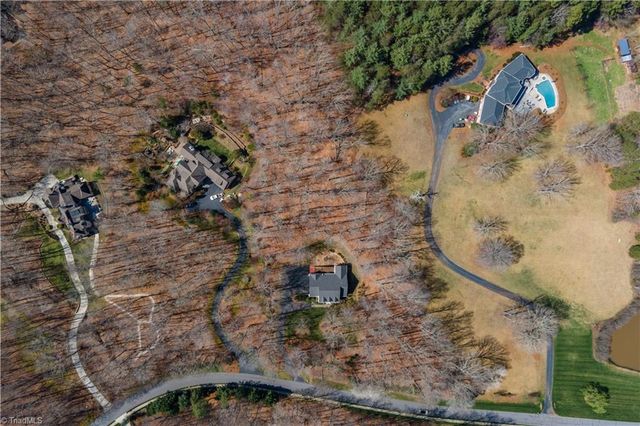 160 Nanzetta Way, Lewisville, NC 27023